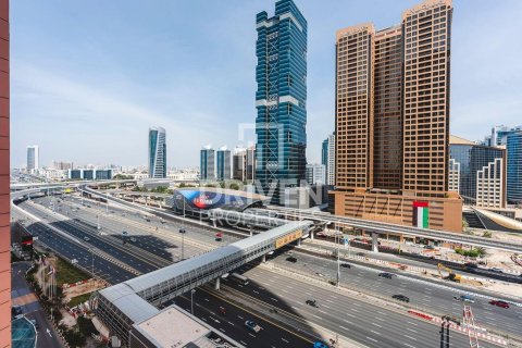 Apartment de 3 dormitorios en Dubai Internet City, UAE No. 190053 18