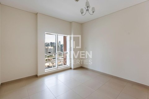 Apartment de 3 dormitorios en Dubai Internet City, UAE No. 190053 11