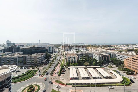 Apartment de 3 dormitorios en Dubai Internet City, UAE No. 190053 16