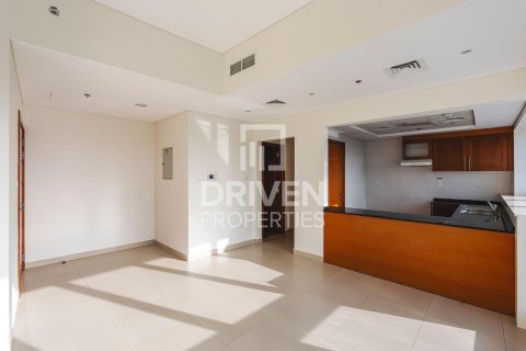 Apartment de 1 dormitorio en Dubai Internet City, UAE No. 190054 4