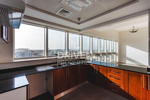 Apartment de 1 dormitorio en Dubai Internet City, UAE No. 190054 5