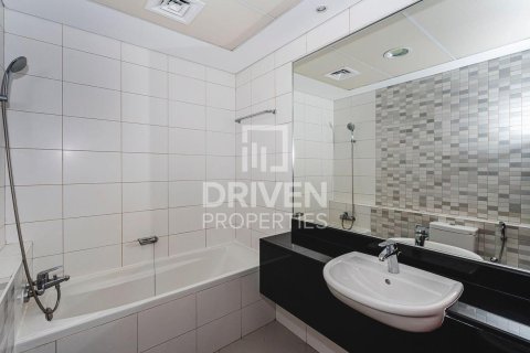 Apartment de 1 dormitorio en Dubai Internet City, UAE No. 190054 11
