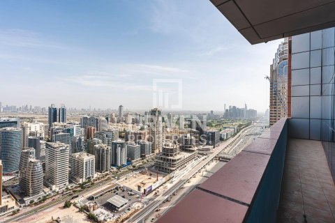 Apartment de 4 dormitorios en Dubai Internet City, UAE No. 190052 4