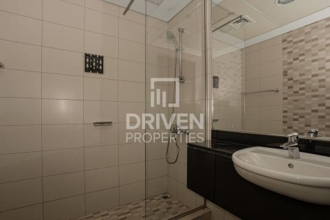 Apartment de 4 dormitorios en Dubai Internet City, UAE No. 190052 9