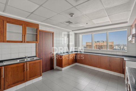 4 bedrooms Apartment in Dubai Internet City, UAE No. 190052 15