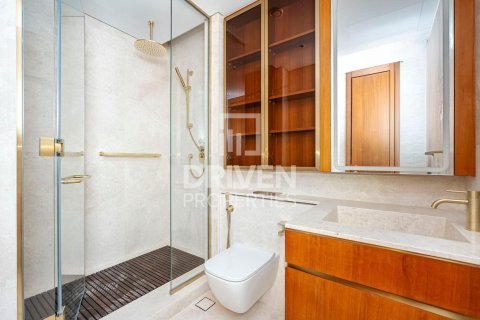 Квартира с 1 спальней в The Crescent, ОАЭ №192780 11