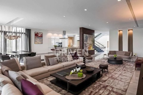 Villa de 6 dormitorios en District One, UAE No. 83905 10