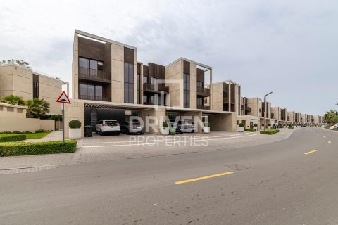 4 bedrooms Villa in Jumeirah Bay Island, UAE No. 83923 25