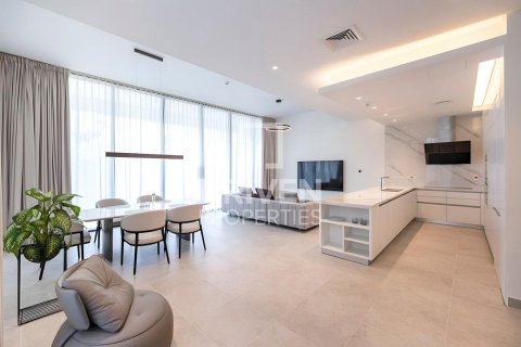 4 bedrooms Townhouse in District One, UAE No. 201915 20