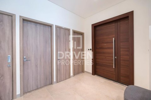 4 bedrooms Townhouse in District One, UAE No. 201915 11