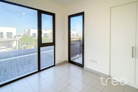 Townhouse de 3 dormitorios en Dubai South (Dubai World Central), UAE No. 174243 10