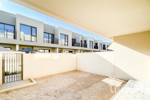 Townhouse de 3 dormitorios en Dubai South (Dubai World Central), UAE No. 174243 17