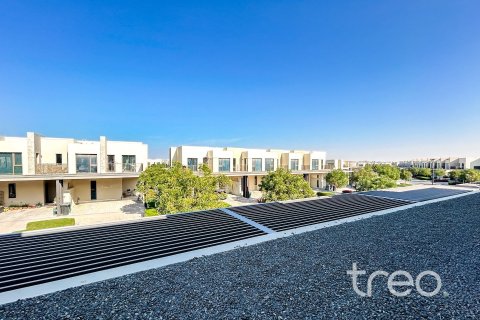 Townhouse de 3 dormitorios en Dubai South (Dubai World Central), UAE No. 174243 18