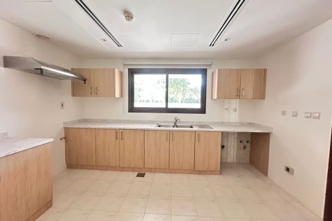 Townhouse de 4 chambres à Jumeirah Islands, UAE No. 146915 6