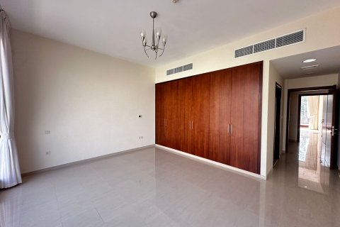 Townhouse de 4 chambres à Jumeirah Islands, UAE No. 146915 11