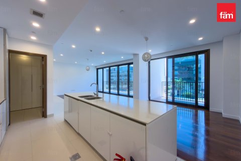 3 bedrooms Apartment in City Walk, UAE No. 161002 2