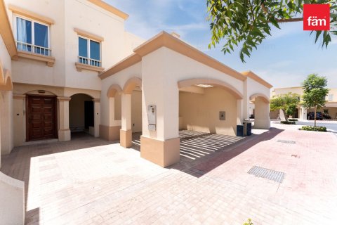 3 bedrooms Villa in Dubai, UAE No. 160998 23