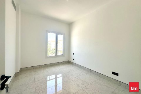 3 bedrooms Villa in Dubai, UAE No. 160998 19