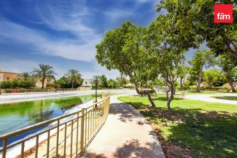 3 bedrooms Villa in Dubai, UAE No. 160998 31