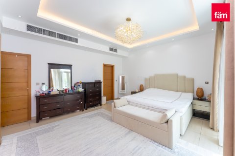 4 bedrooms Villa in Jumeirah Park, UAE No. 160997 4