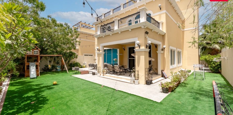 4 bedrooms Villa in Jumeirah Park, UAE No. 160997