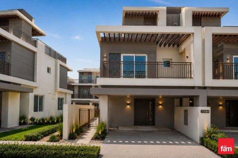 Townhouse de 3 dormitorios en Dubai, UAE No. 160999
