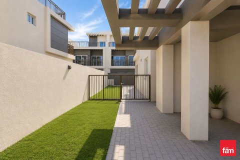 Townhouse de 3 dormitorios en Dubai, UAE No. 160999 11
