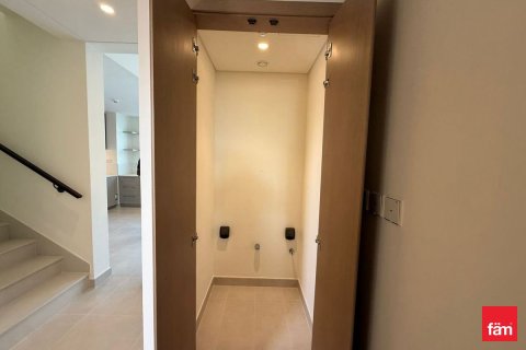 Villa de 3 dormitorios en Dubai, UAE No. 149468 15