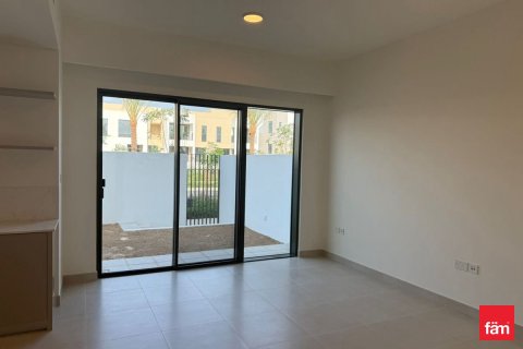 Villa de 3 dormitorios en Dubai, UAE No. 149468 5