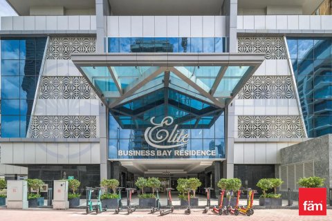 Квартира с 4 спальнями в Бизнес-Бэй, ОАЭ №149464 19