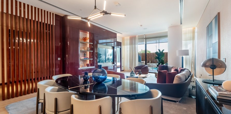 Apartment de 4 dormitorios en Dubai, UAE No. 203510