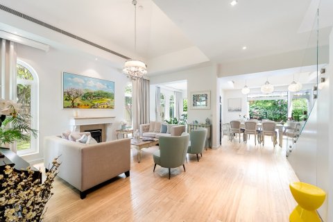 4 bedrooms Villa in Discovery Gardens, UAE No. 203514 3