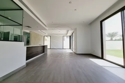 3 bedrooms Townhouse No. 127871 9