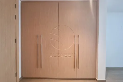 Studio Apartment No. 127866 5