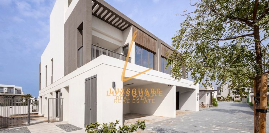 Townhouse de 3 dormitorios en Tilal Al Ghaf, UAE No. 141040