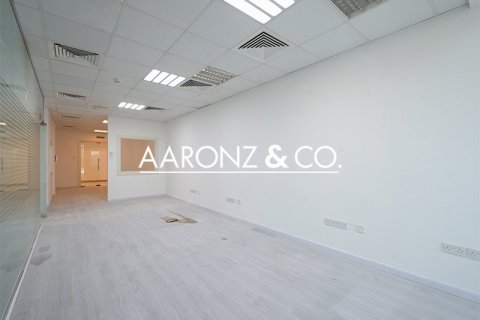 Office de 93m² à Sheikh Zayed Road, UAE No. 141044 4