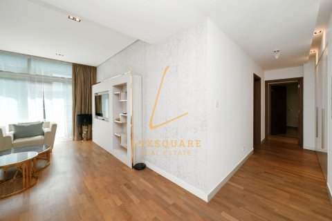 Квартира с 2 спальнями в Аль-Васл, ОАЭ №141042 6