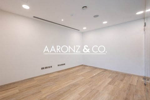 Office de 258m² à Sheikh Zayed Road, UAE No. 141045 4