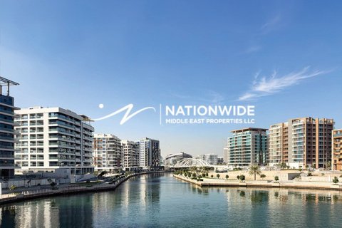 Квартира с 4 спальнями в Абу-Даби, ОАЭ №143848 4