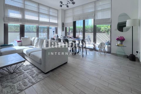 Квартира с 3 спальнями  №118404 17