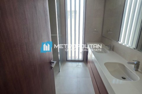 Villa de 5 dormitorios en Abu Dhabi, UAE No. 142880 14