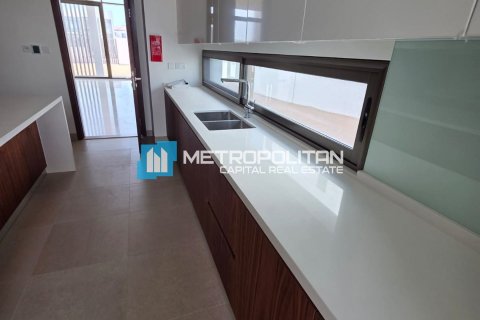Villa de 5 dormitorios en Abu Dhabi, UAE No. 142880 9