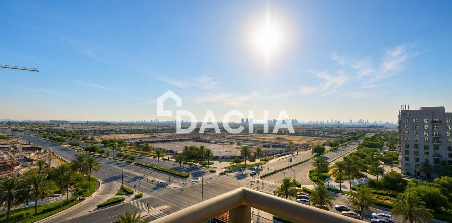 Квартира с 3 спальнями в Zahra Apartments, ОАЭ №167659