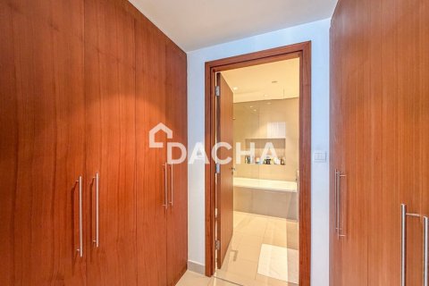 Квартира с 1 спальней в Даунтаун Дубай (Даунтаун Бурдж Дубай), ОАЭ №167658 10