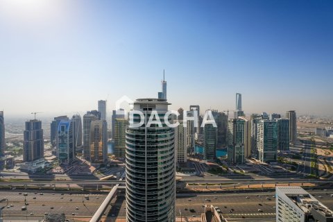 Квартира с 2 спальнями в Vida Residences Dubai Marina, ОАЭ №167661 4