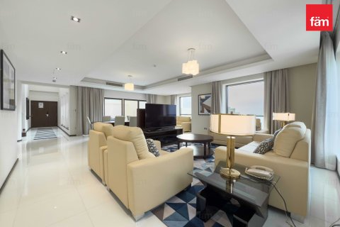2 bedrooms Penthouse in Dubai, UAE No. 210727