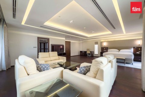 2 bedrooms Penthouse in Dubai, UAE No. 210727 8