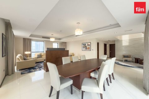 2 bedrooms Penthouse in Dubai, UAE No. 210727 5