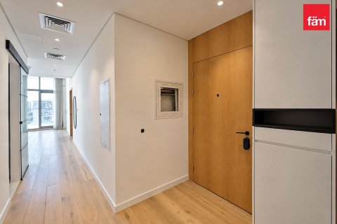 Apartment de 2 dormitorios en Dubai, UAE No. 210731 3