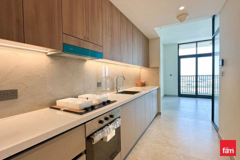 Studio Apartment in Dubai, UAE No. 169983